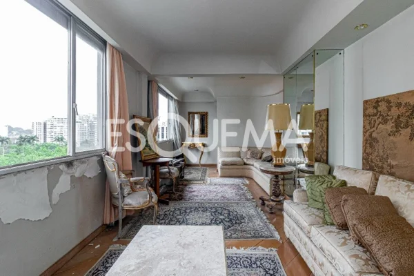Apartamento para reforma em ótima localização