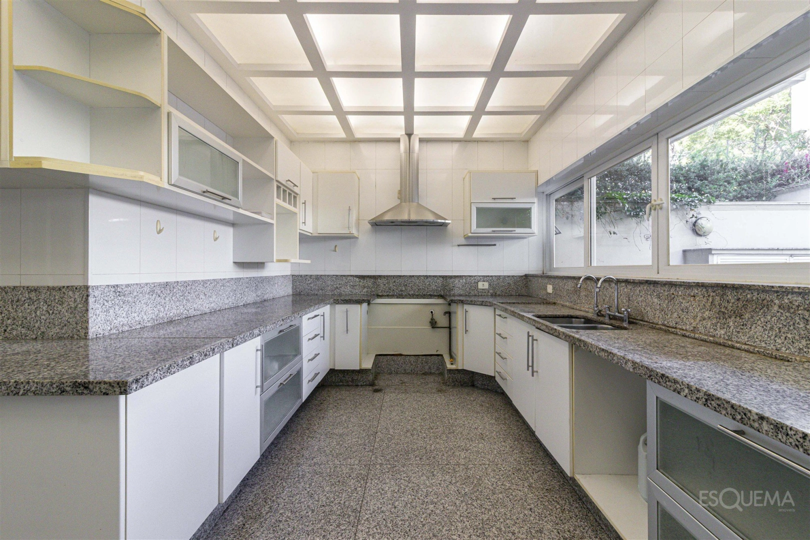 Casa charmosa no Jardim Europa - Imagem 14