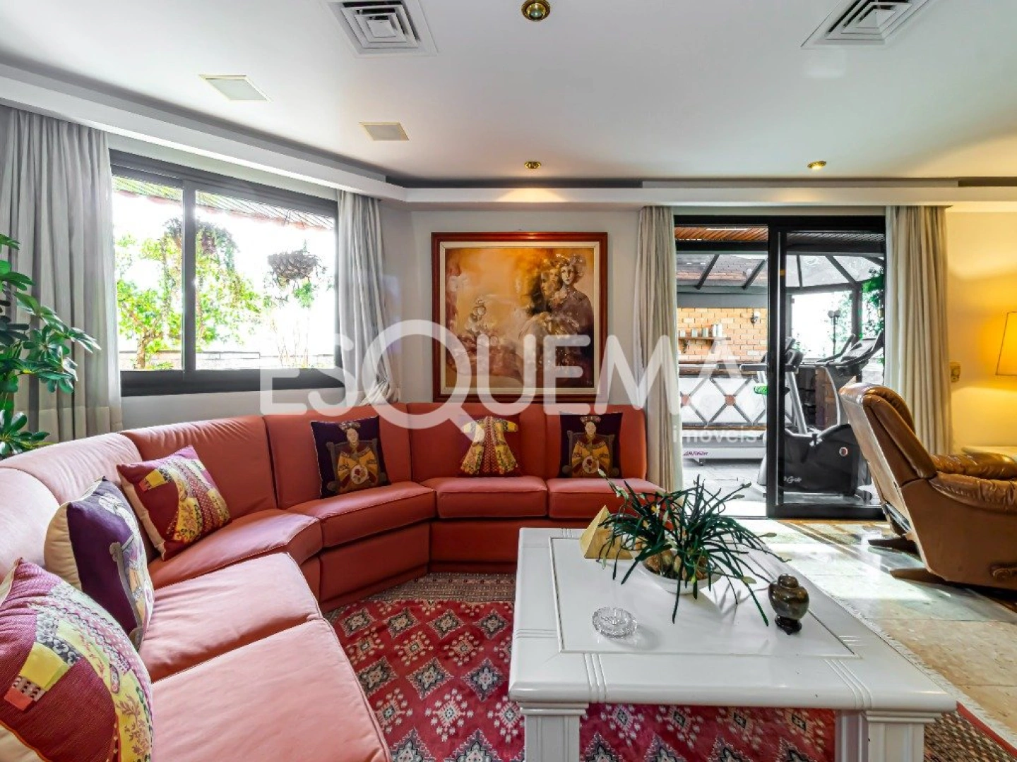 Cobertura duplex exclusiva e bem localizada - Imagem 11