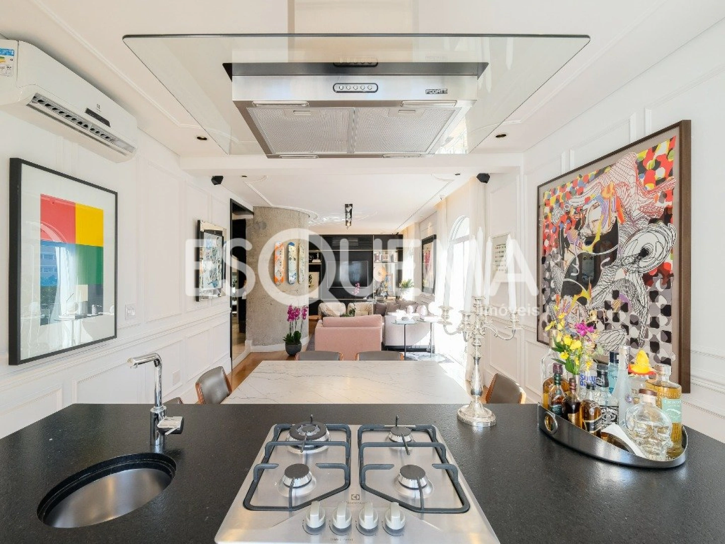 Duplex reformado na parte plana do Jardins - Imagem 9
