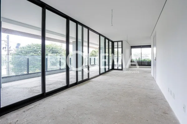 Apartamento novo em condomínio com design assinado por Pablo Slemenson