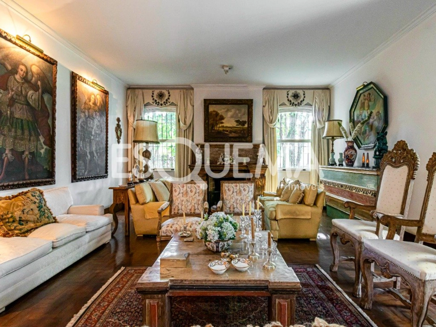 Casa para reforma total com jardim exuberante - Imagem 6