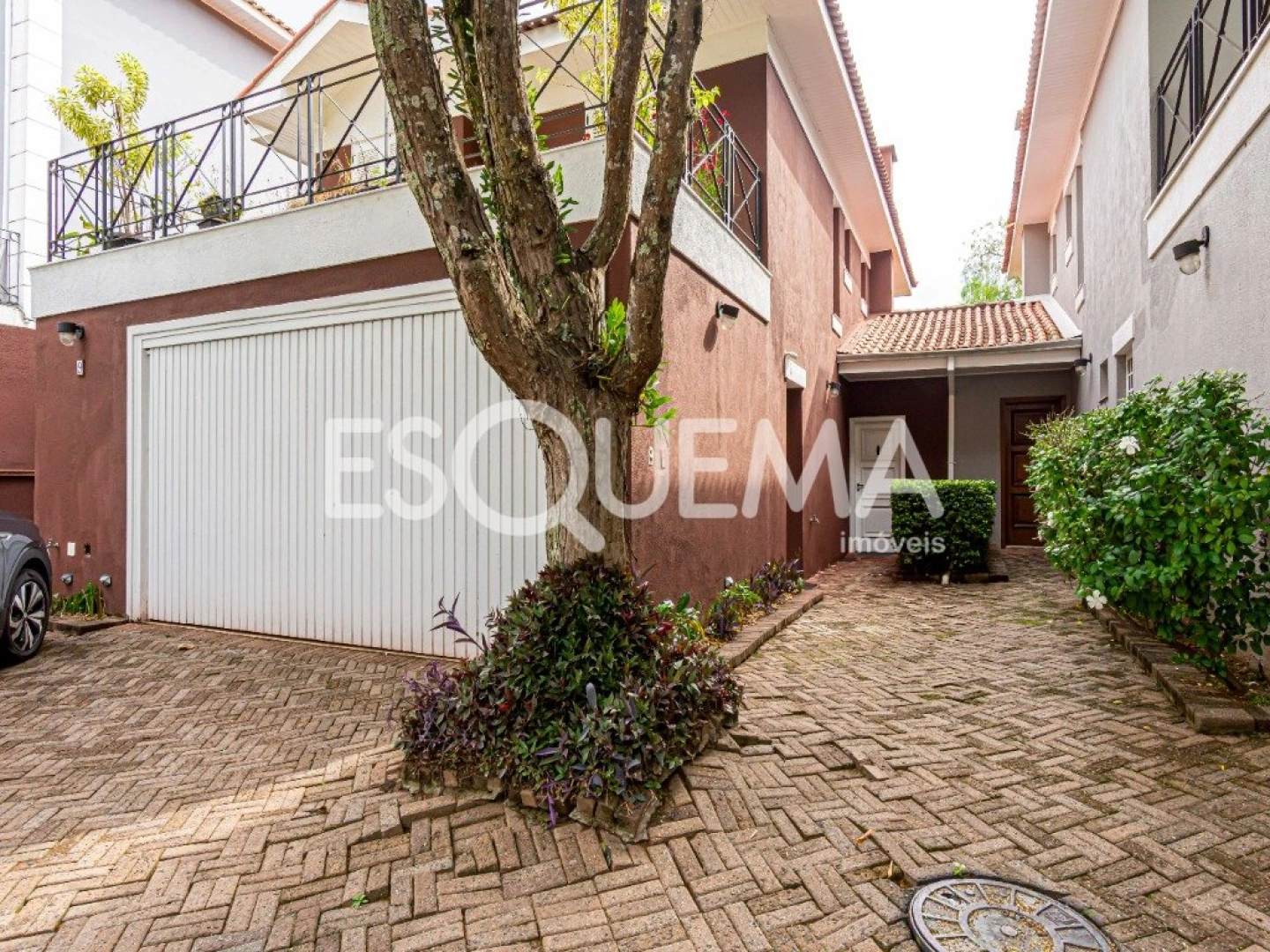 Casa em condomínio fechado próximo ao Clube Paineiras - Imagem 1