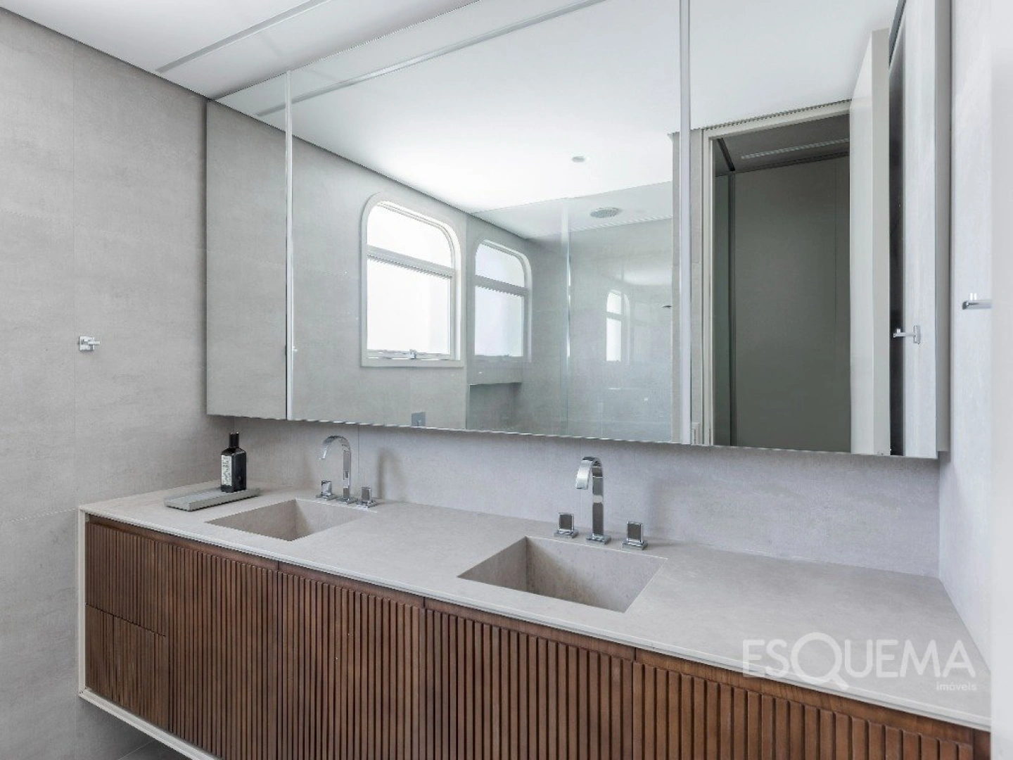 Apartamento reformado e mobiliado - Imagem 10