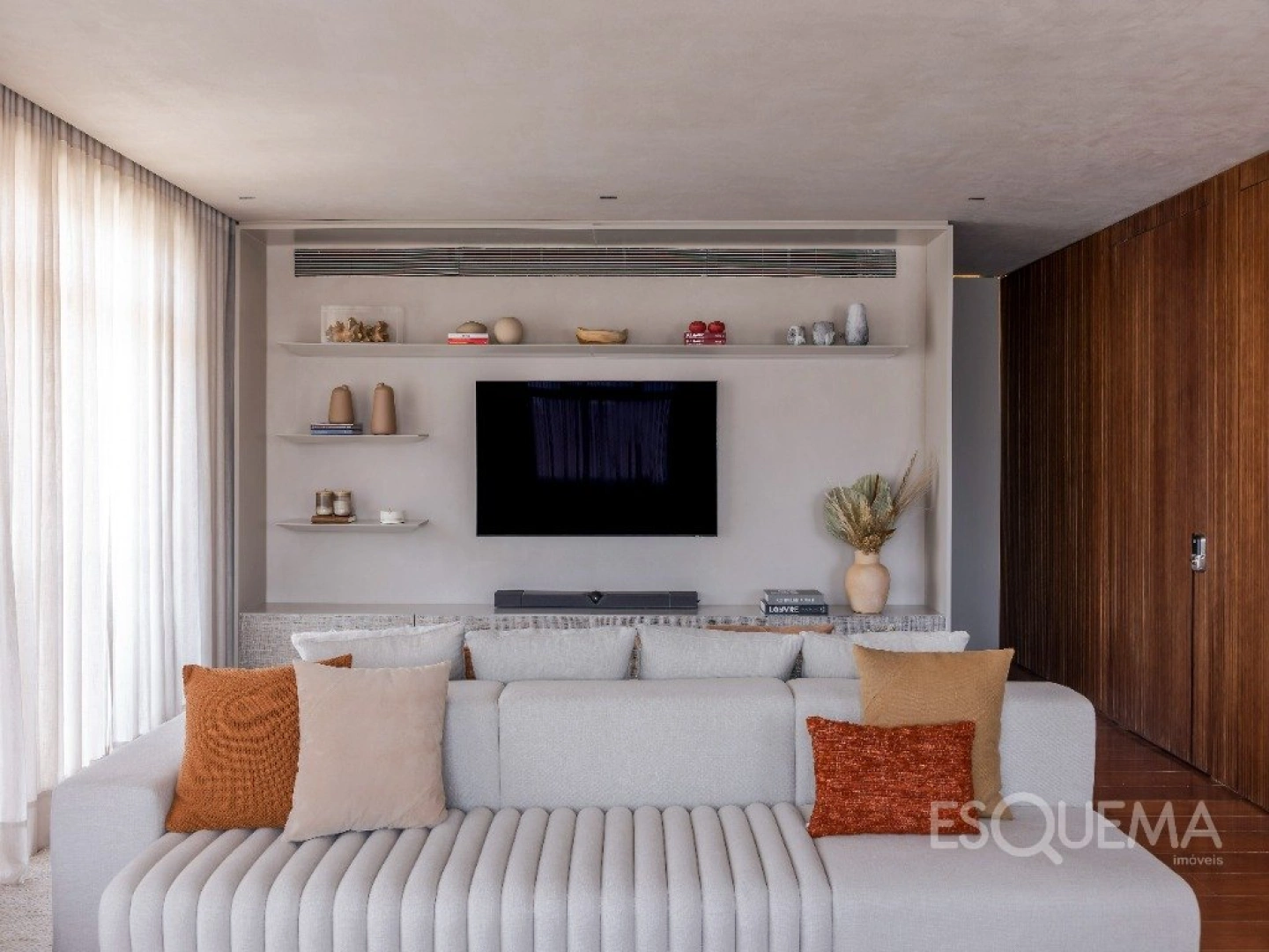 Apartamento reformado e mobiliado - Imagem 13