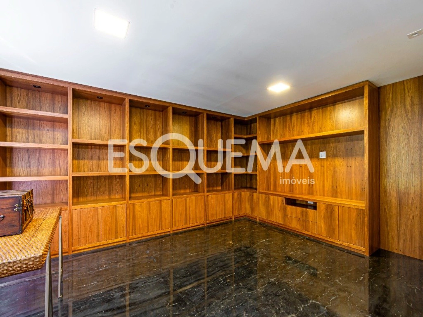 Casa clássica e espaçosa, próxima ao Parque Villa-Lobos - Imagem 10