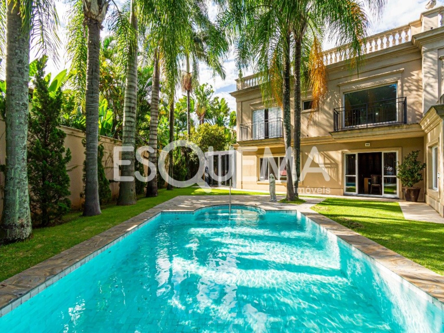 Casa clássica e espaçosa, próxima ao Parque Villa-Lobos - Imagem 1