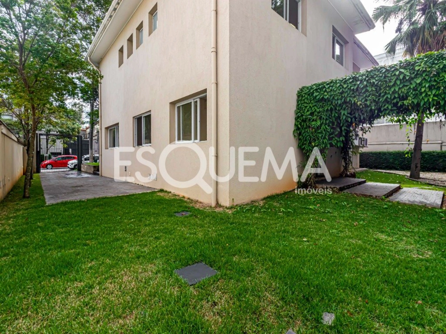 Casa comercial no Jardim América - Imagem 10