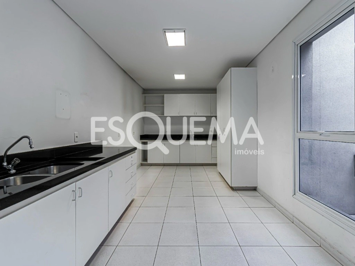 Casa comercial no Jardim América - Imagem 13