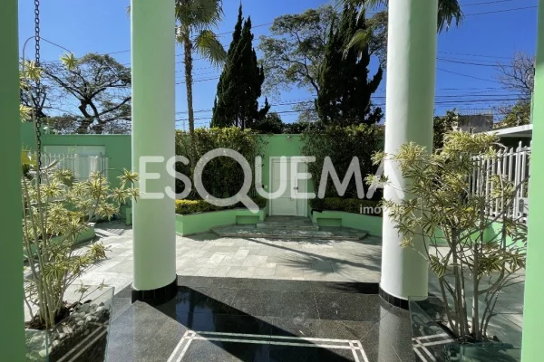 Casa próxima ao Parque das Bicicletas
