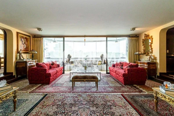 Apartamento com lazer completo e vista para o verde