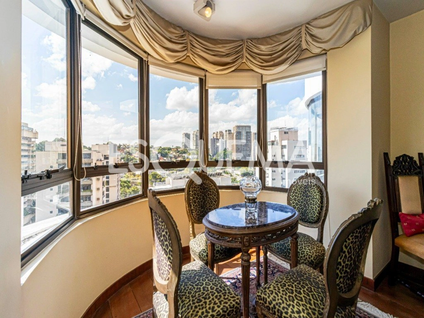 Apartamento com lazer completo e vista para o verde - Imagem 9