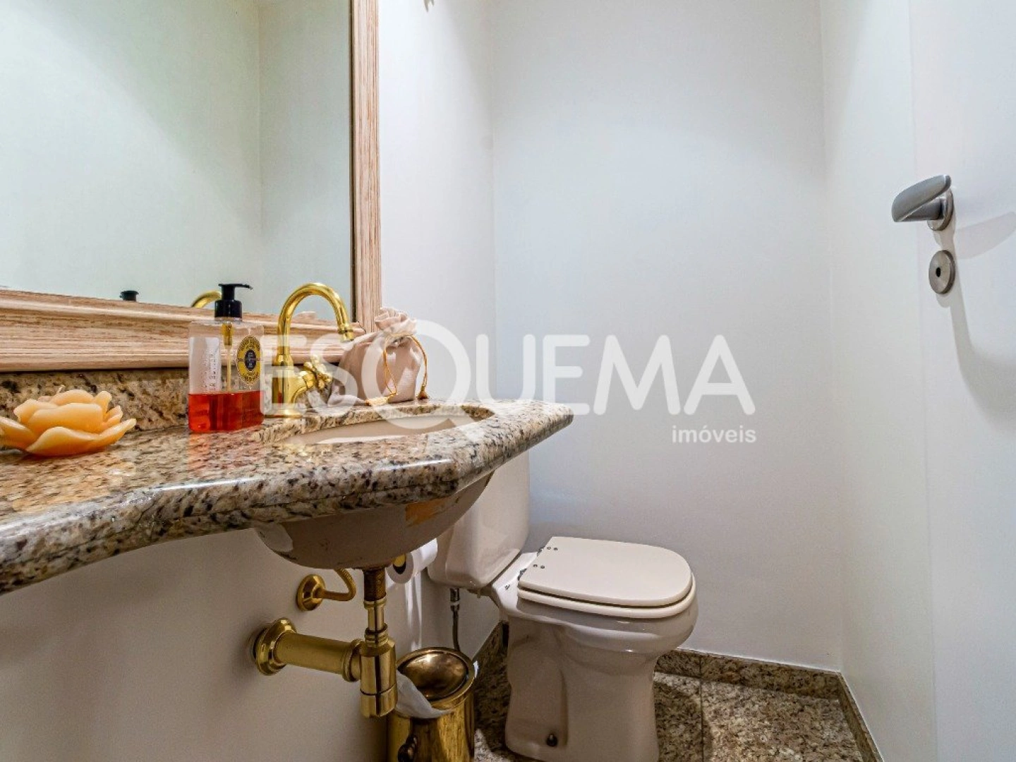 Apartamento localizado em rua tranquila - Imagem 11