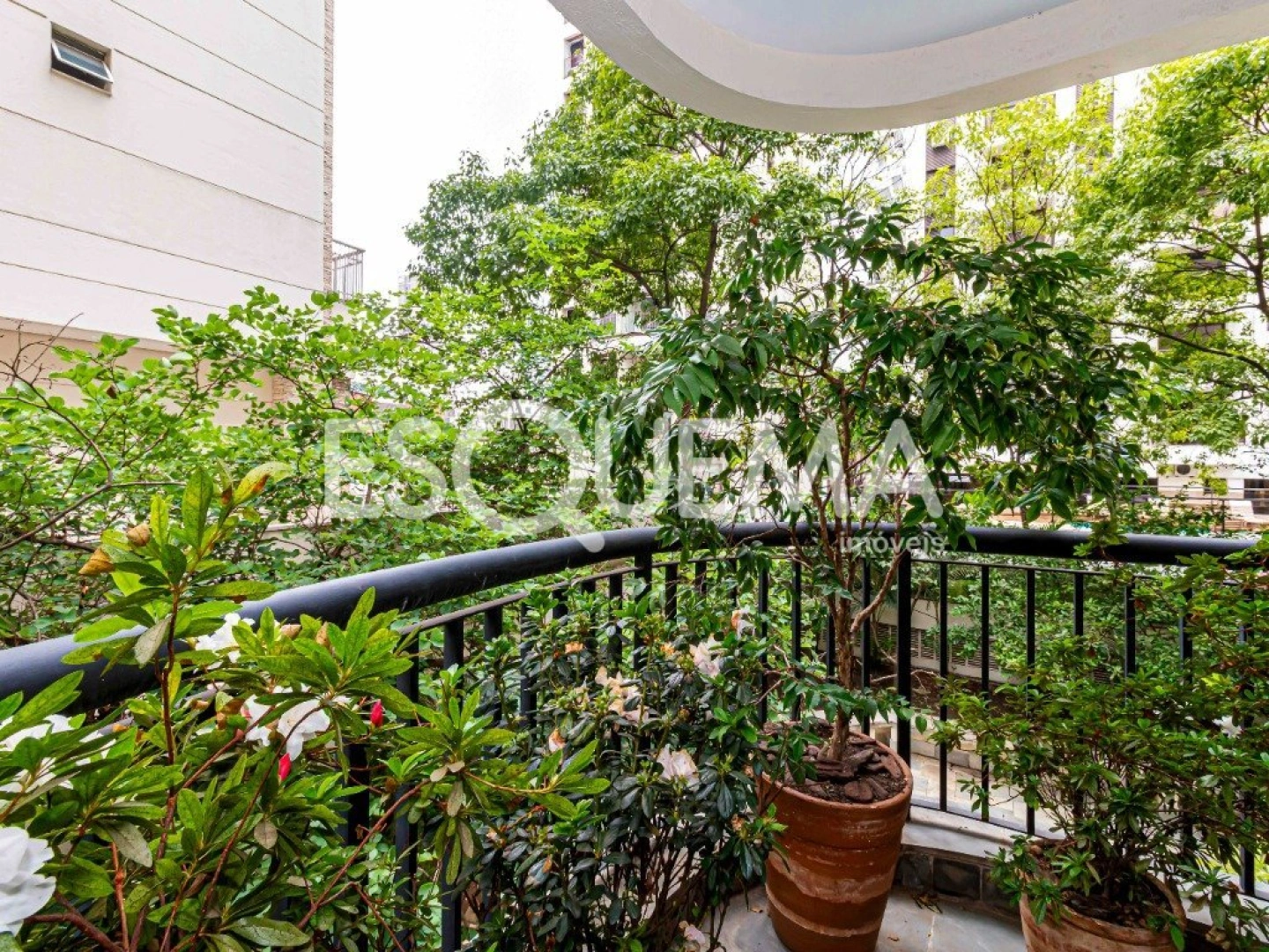 Apartamento localizado em rua tranquila - Imagem 5