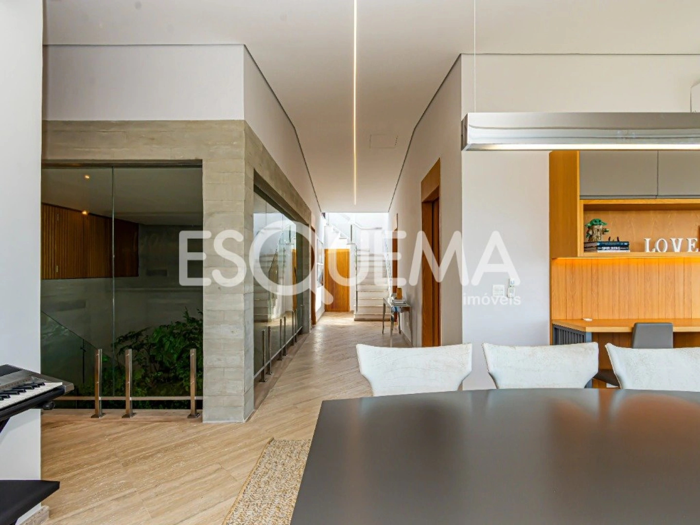 Cobertura com design, conforto e integração em três pavimentos - Imagem 10