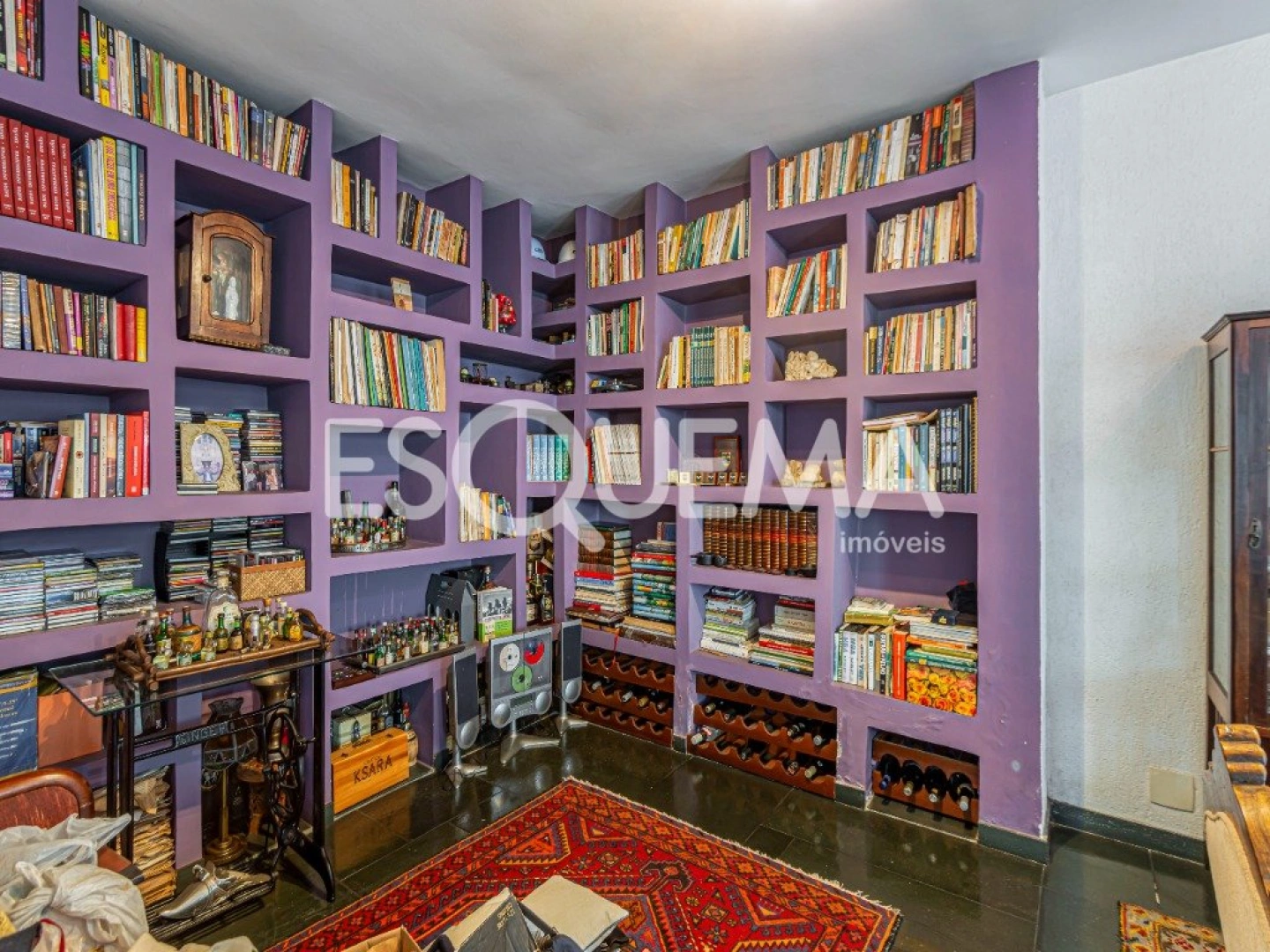 Casa espaçosa e bem localizada - Imagem 10