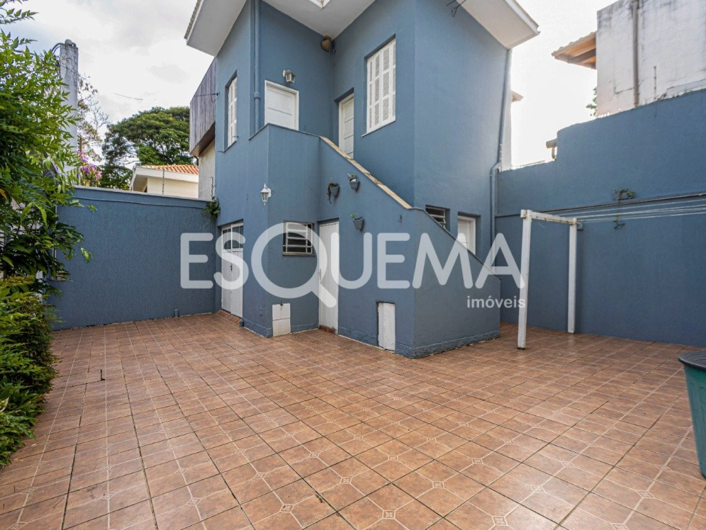 Casa espaçosa e bem localizada - Imagem 5