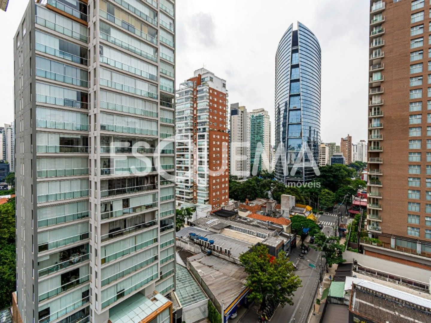 Apartamento em edifício bem localizado - Imagem 14