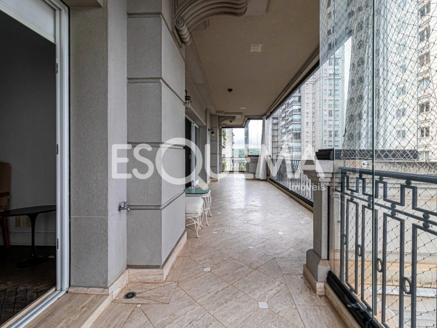 Apartamento na rua mais desejada do bairro - Imagem 3
