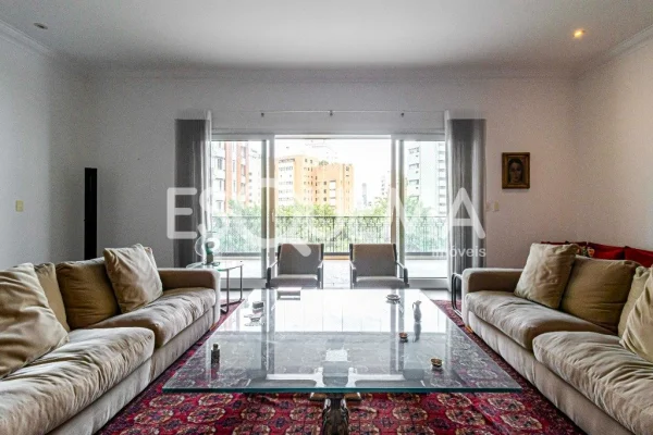 Apartamento na rua mais desejada do bairro