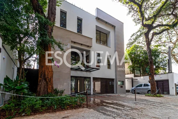 Casa comercial no Jardim Paulista