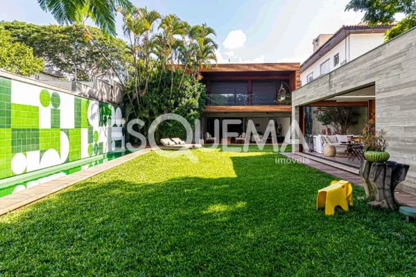 Casa totalmente reformada próxima ao Hospital Albert Einstein