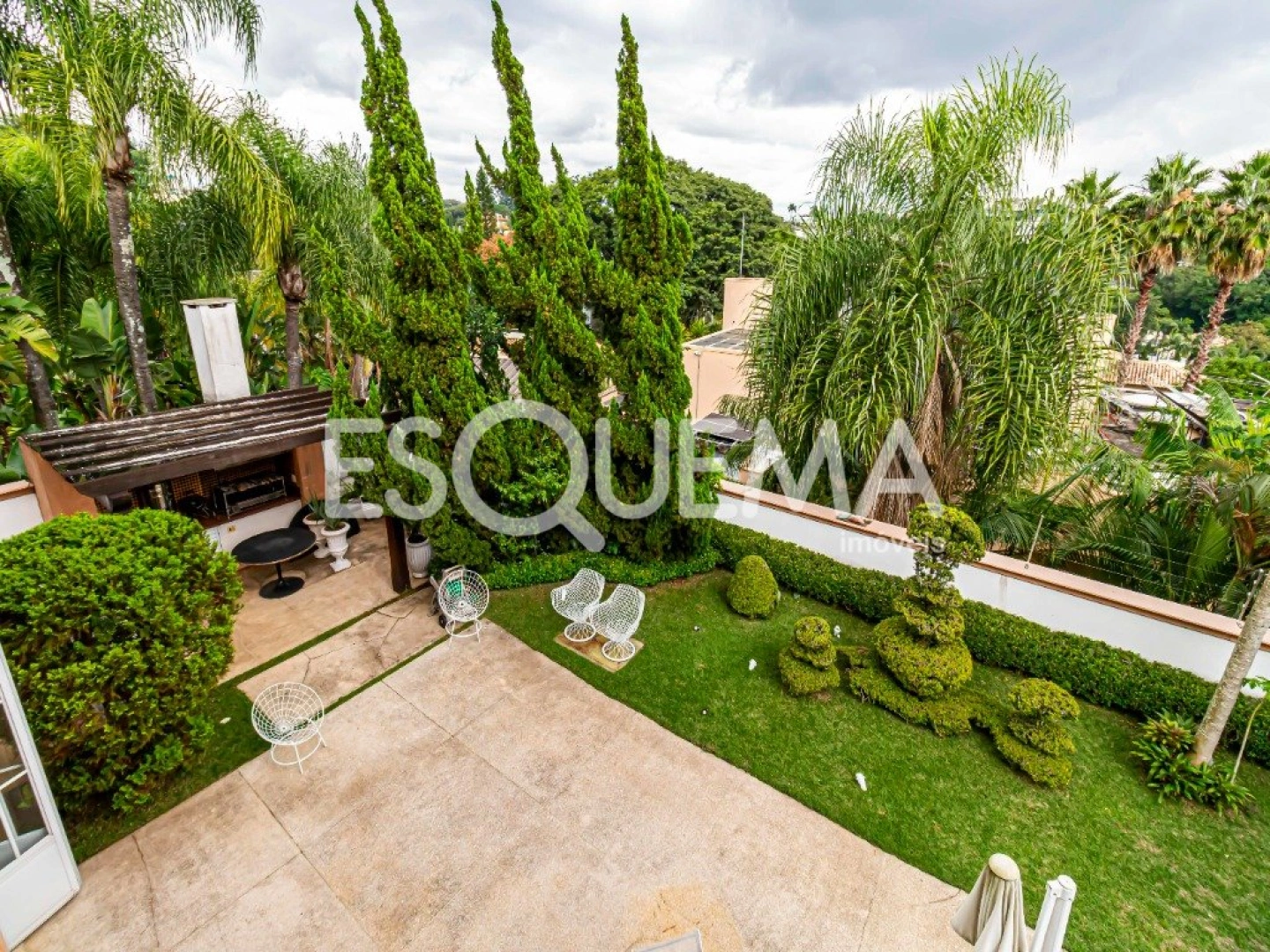 Casa elegante e confortável em rua cobiçada - Imagem 12