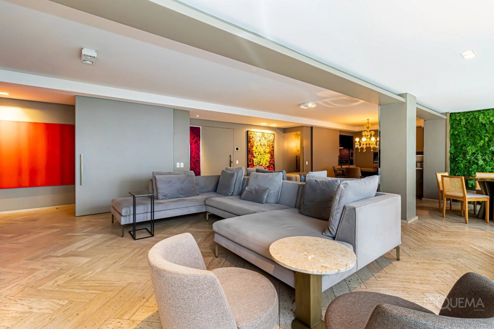 Apartamento reformado em edifício neoclássico contemporâneo em Moema - Imagem 13