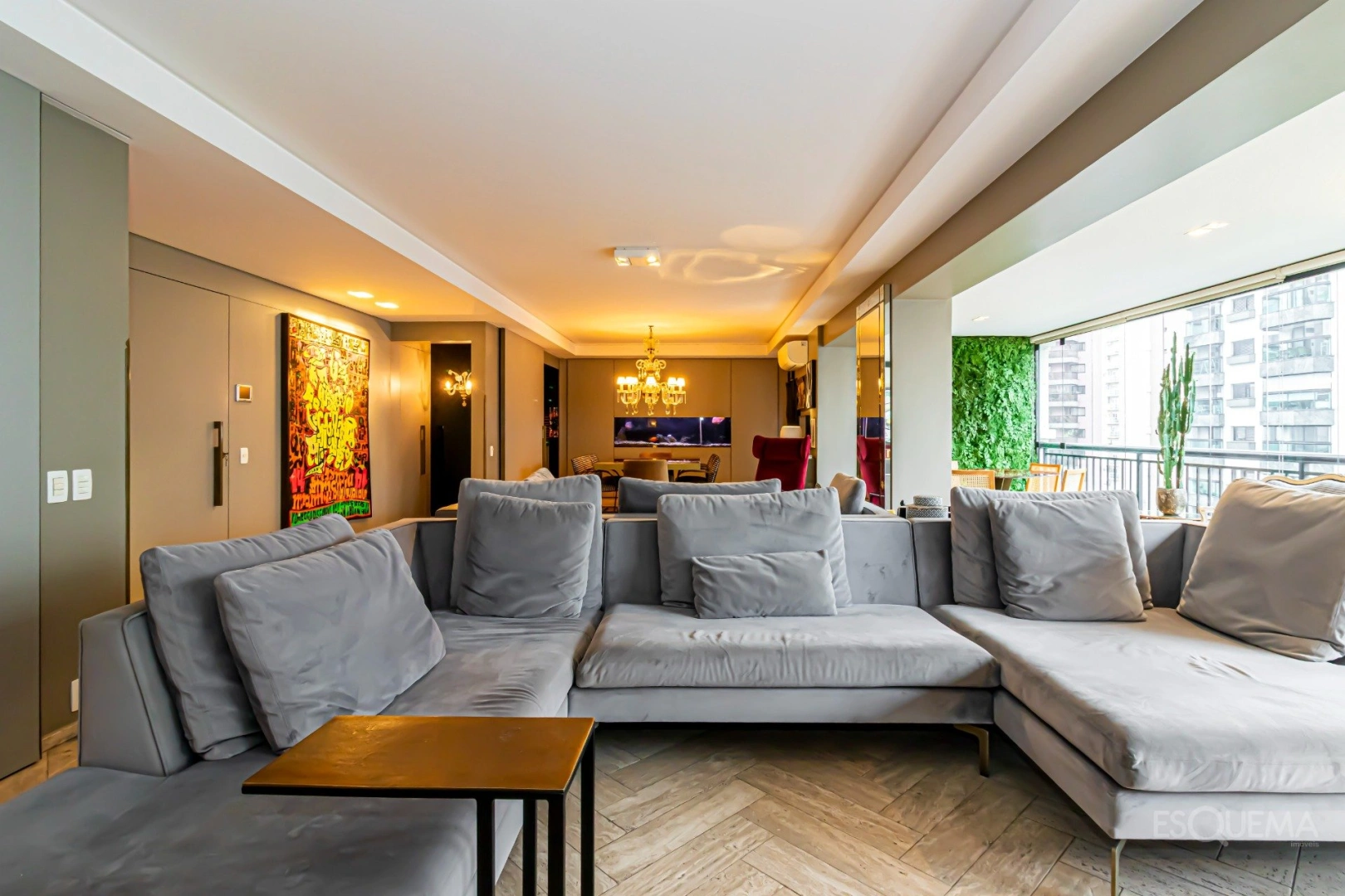 Apartamento reformado em edifício neoclássico contemporâneo em Moema - Imagem 9