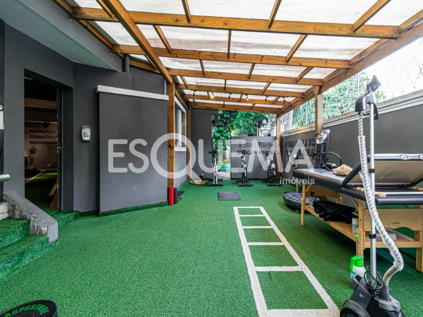 Casa comercial excelente para clínica - Imagem 12