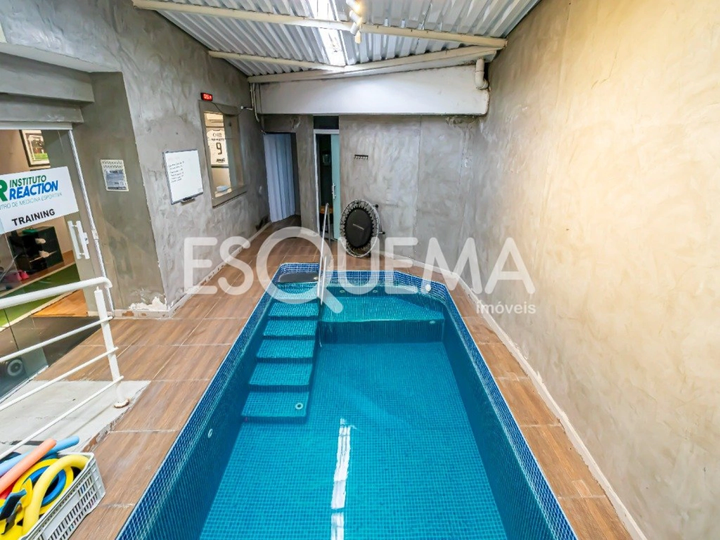 Casa comercial excelente para clínica - Imagem 14