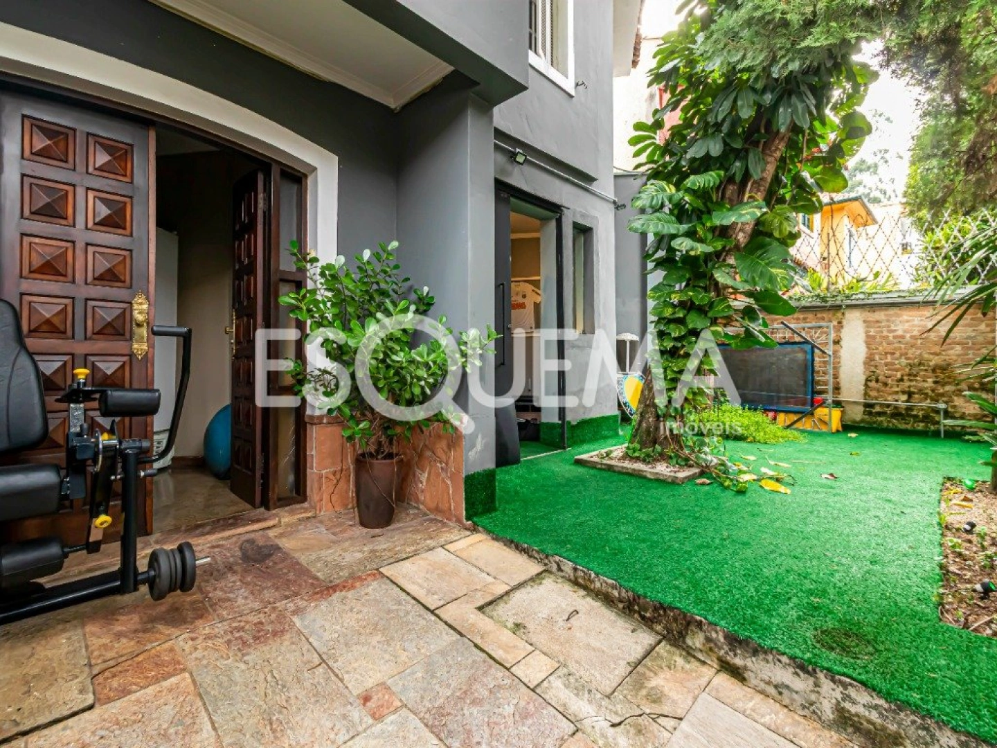 Casa comercial excelente para clínica - Imagem 1