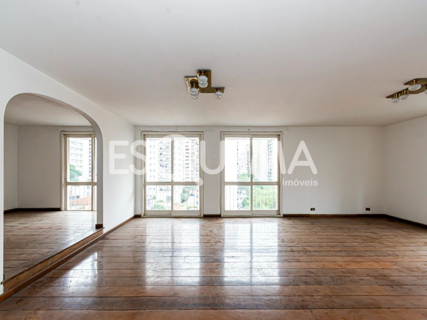 Excelente apartamento em localização privilegiada - Imagem 1