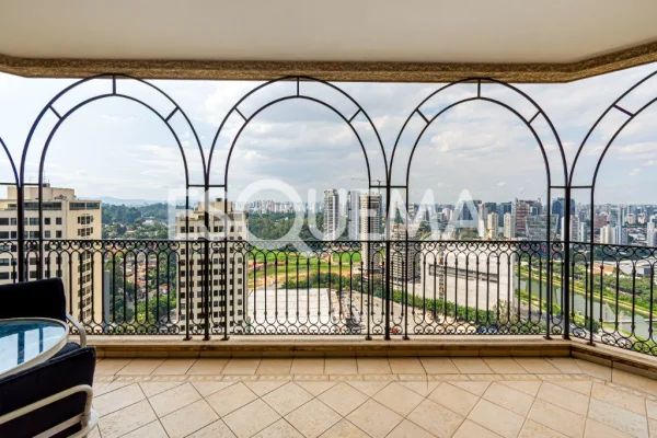 Apartamento próximo ao Parque Burle Marx