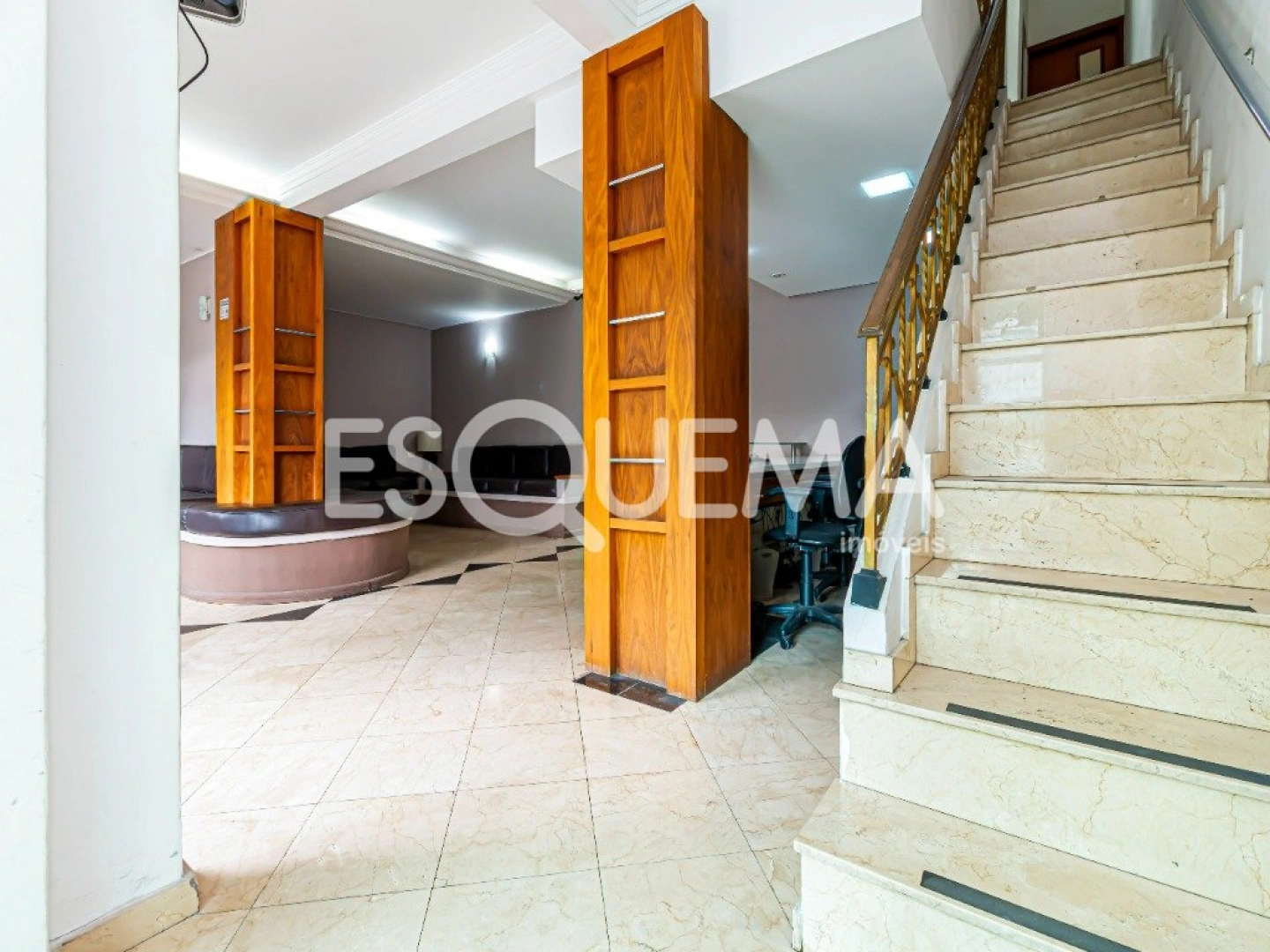 Casa comercial preparada para clínica - Imagem 2