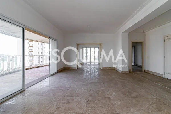 Excelente apartamento com 425 m²