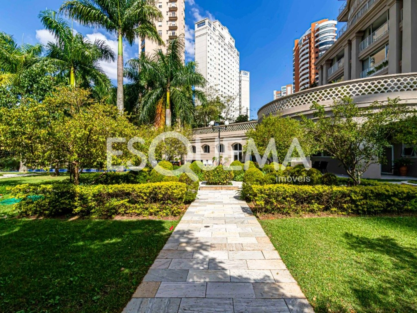 Excelente apartamento com 425 m² - Imagem 15