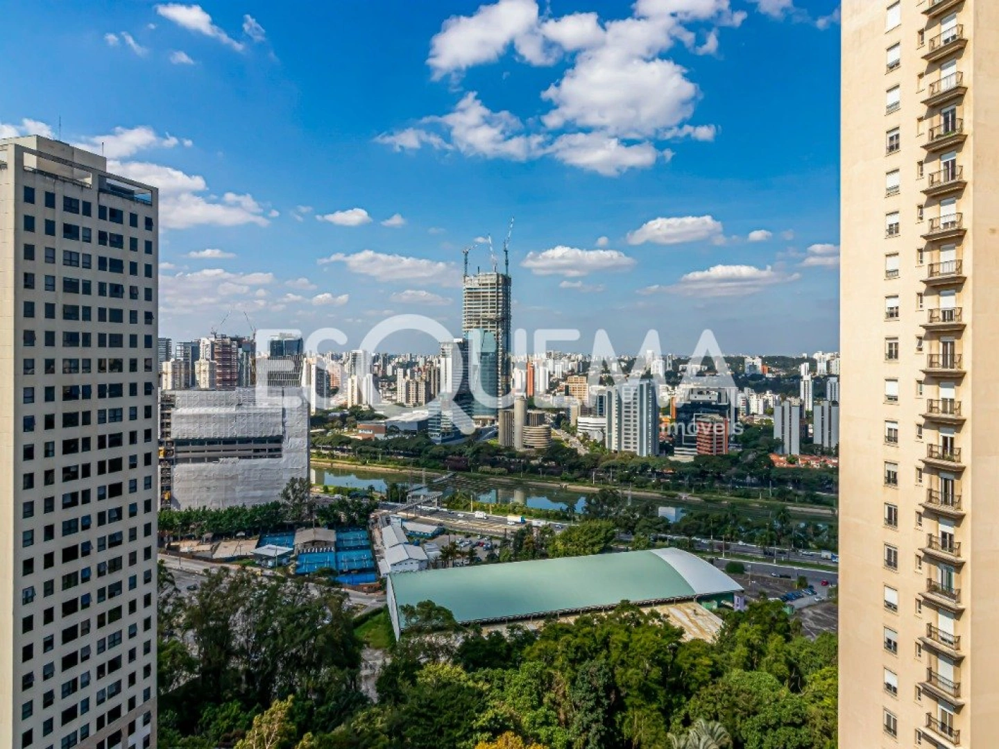 Excelente apartamento com 425 m² - Imagem 3