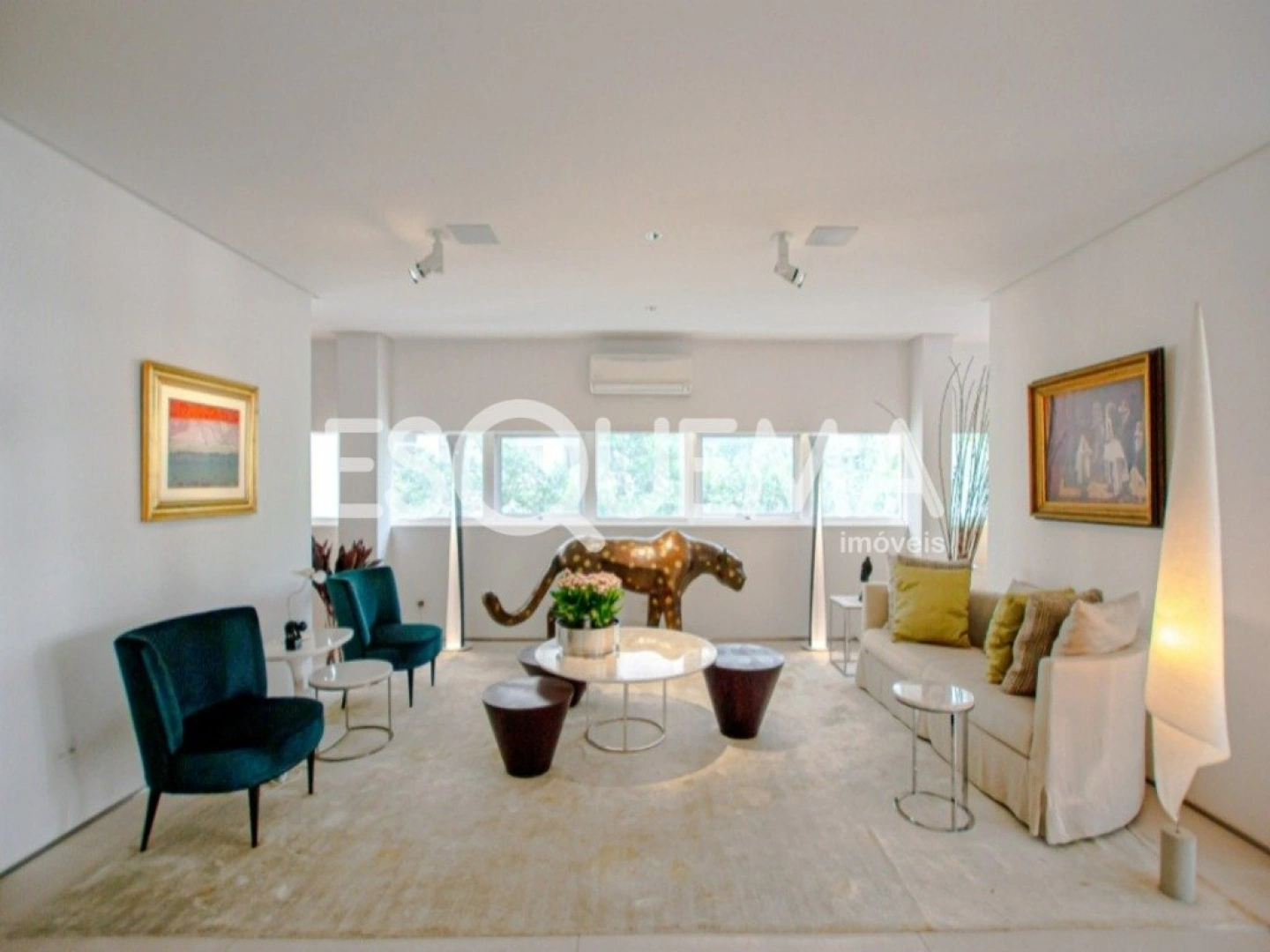 Apartamento reformado em excelente localização - Imagem 5
