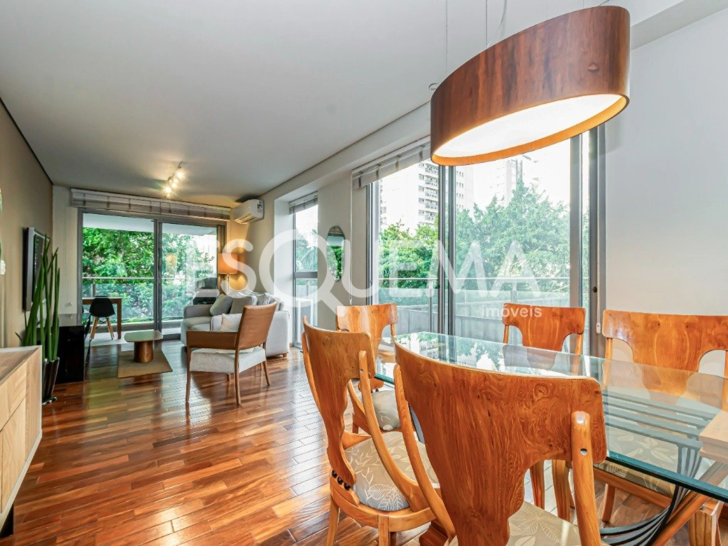 Apartamento reformado em localização cobiçada - Imagem 4