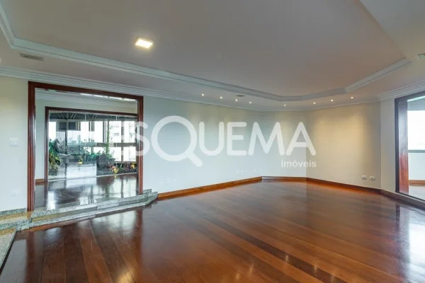 Apartamento à venda em condomínio cobiçado