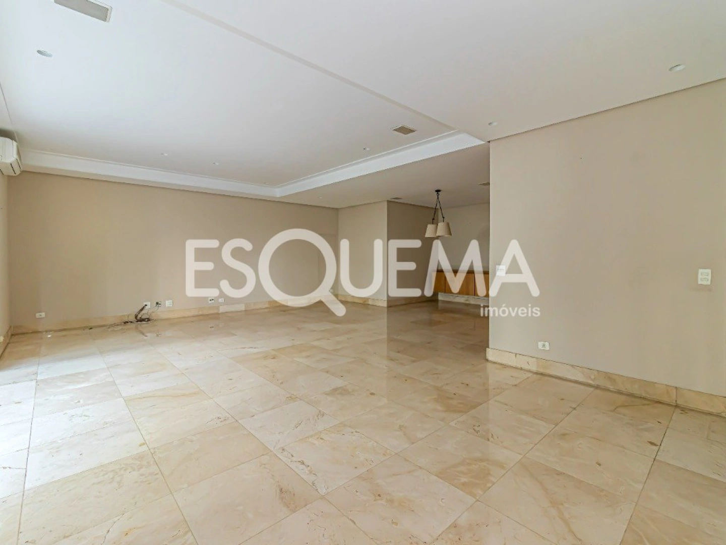 Apartamento com varanda e vista para a copa das árvores - Imagem 10