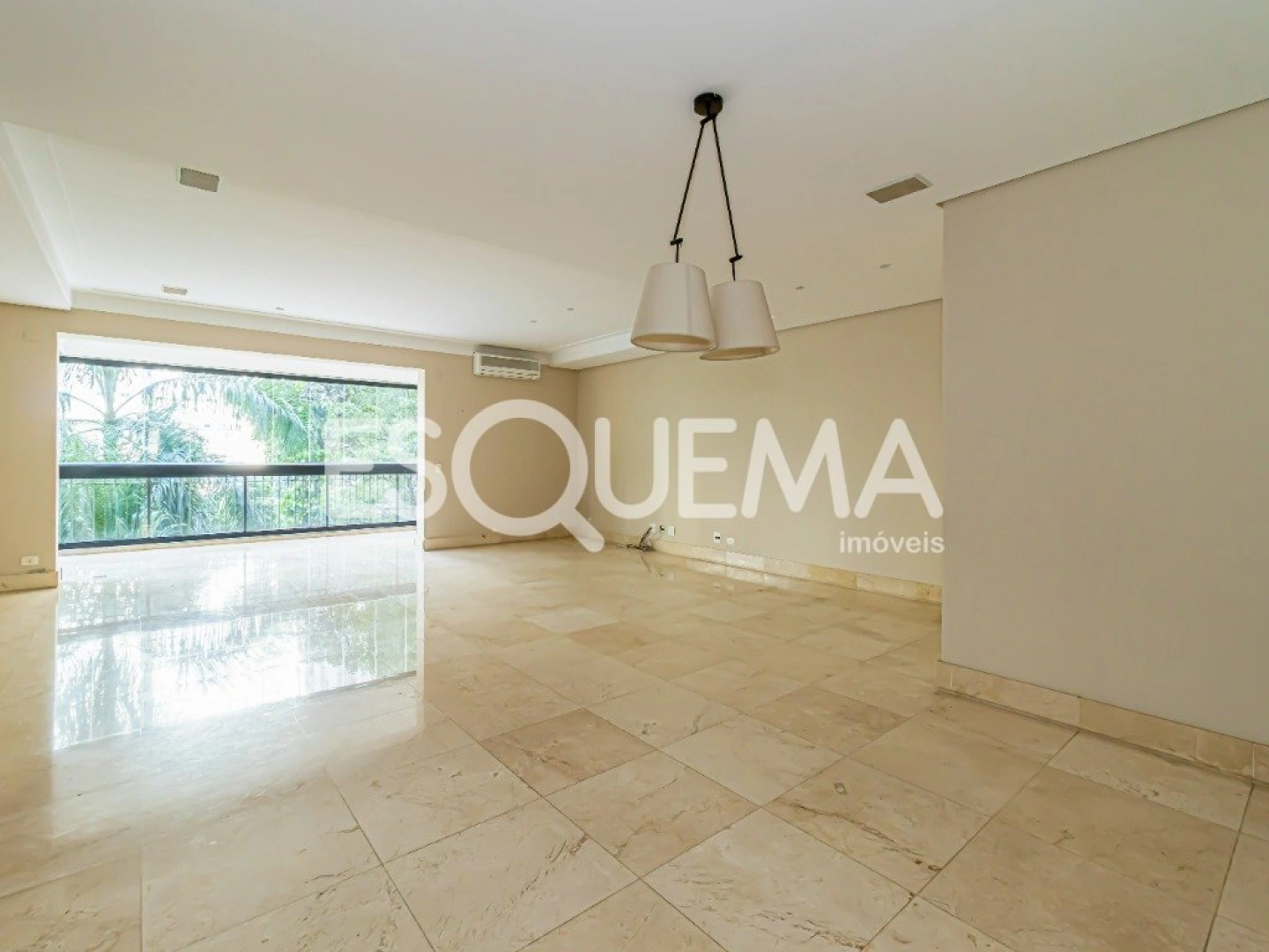 Apartamento com varanda e vista para a copa das árvores - Imagem 4