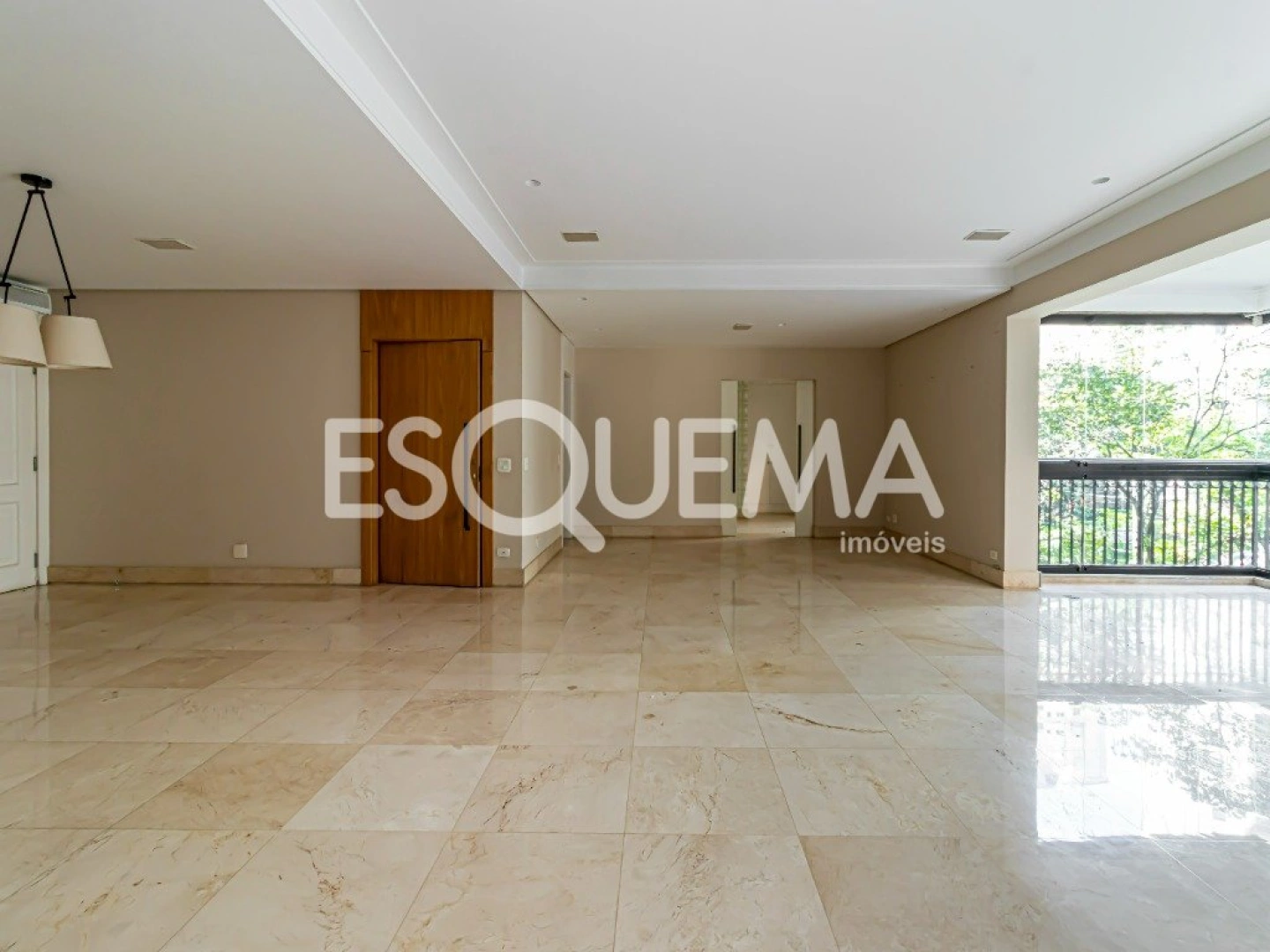 Apartamento com varanda e vista para a copa das árvores - Imagem 8