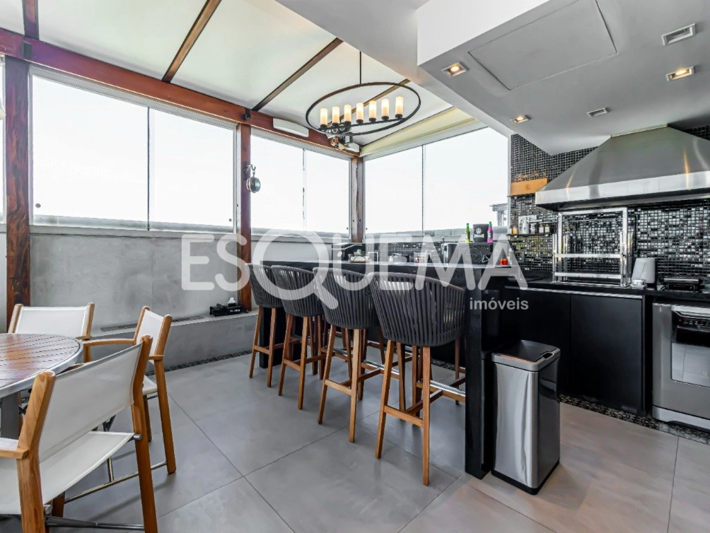 Cobertura duplex com área gourmet e vista privilegiada - Imagem 14