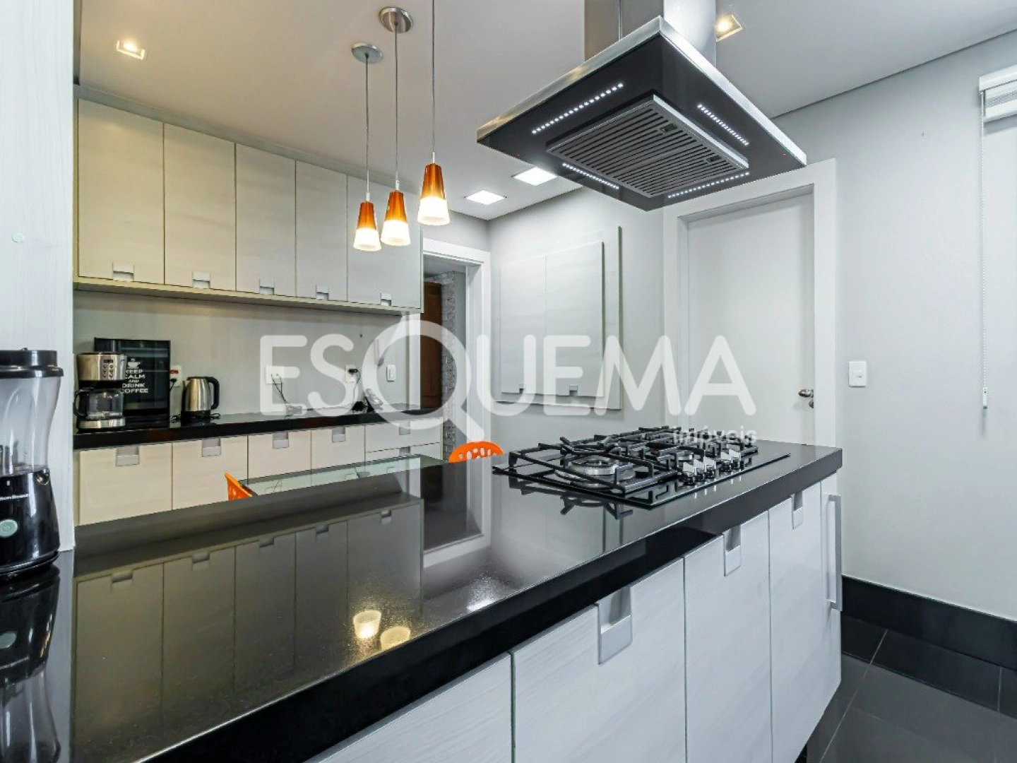 Cobertura duplex com área gourmet e vista privilegiada - Imagem 9