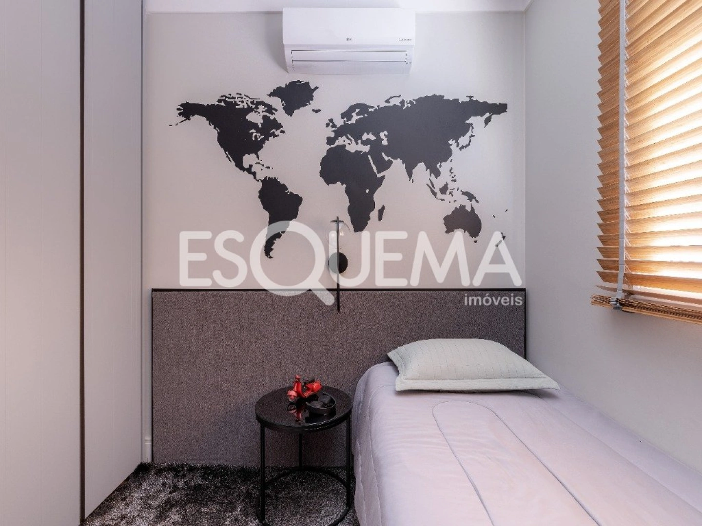 Casa de condomínio com projeto Sabrina Salles - Imagem 13