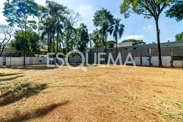 Terreno com 1.900 m² ao lado da Avenida Faria Lima no Jardim Europa