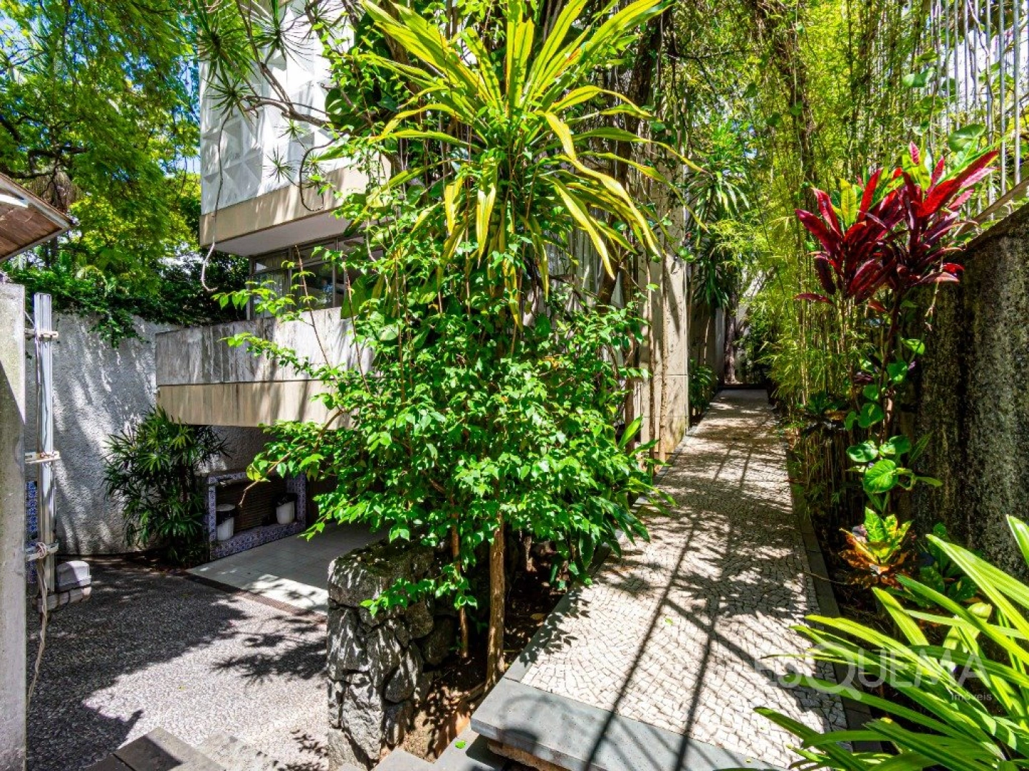 Casa no Jardim Paulista com excelente potencial - Imagem 3