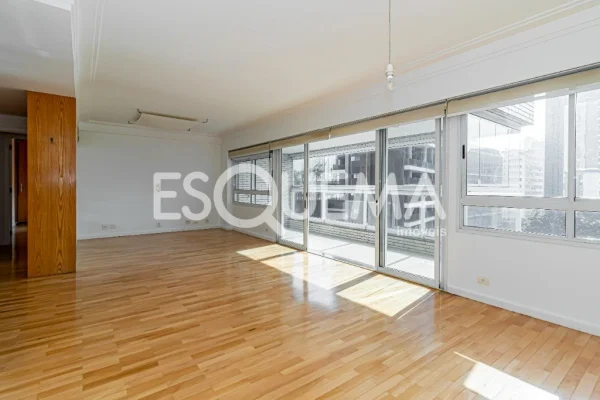 Apartamento de 170 m² em localização estratégica em Pinheiros